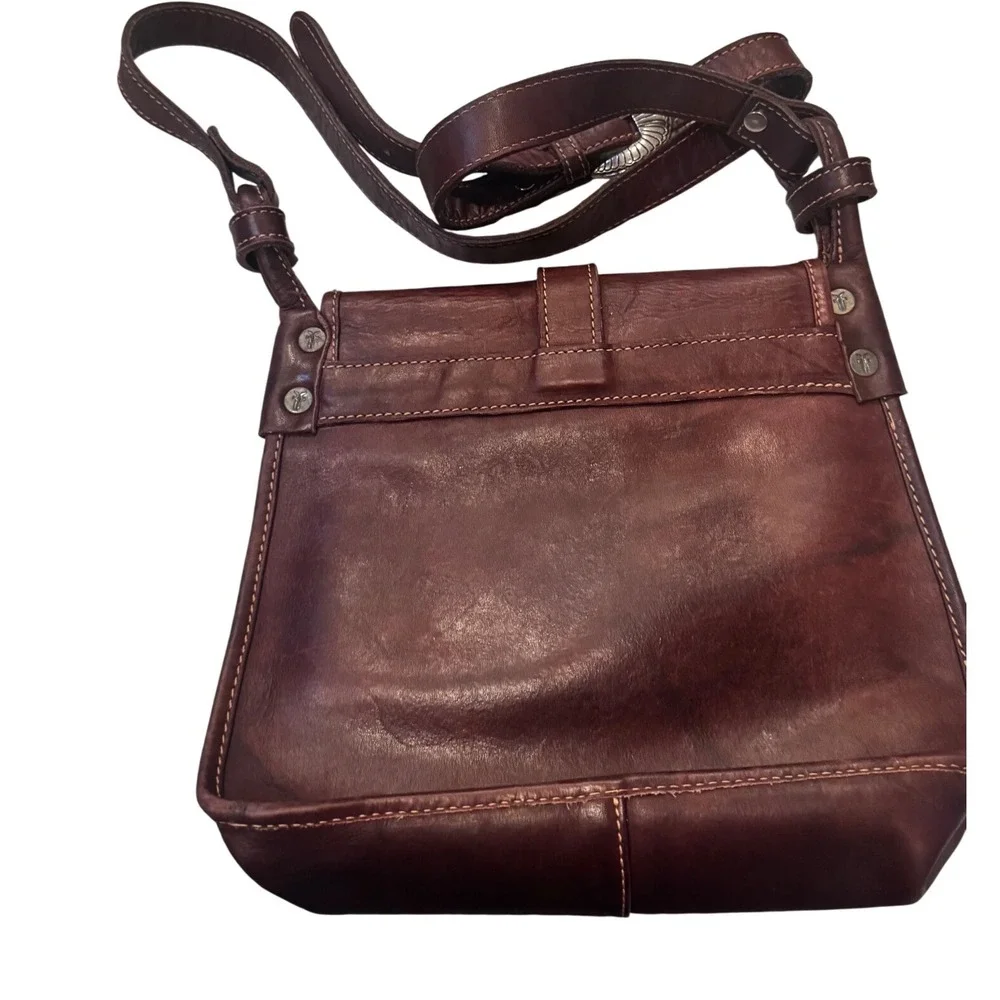 Frye Brown Leather Western Crossbody Saddle Bag Silver Tone Buckle 9.5x10x4